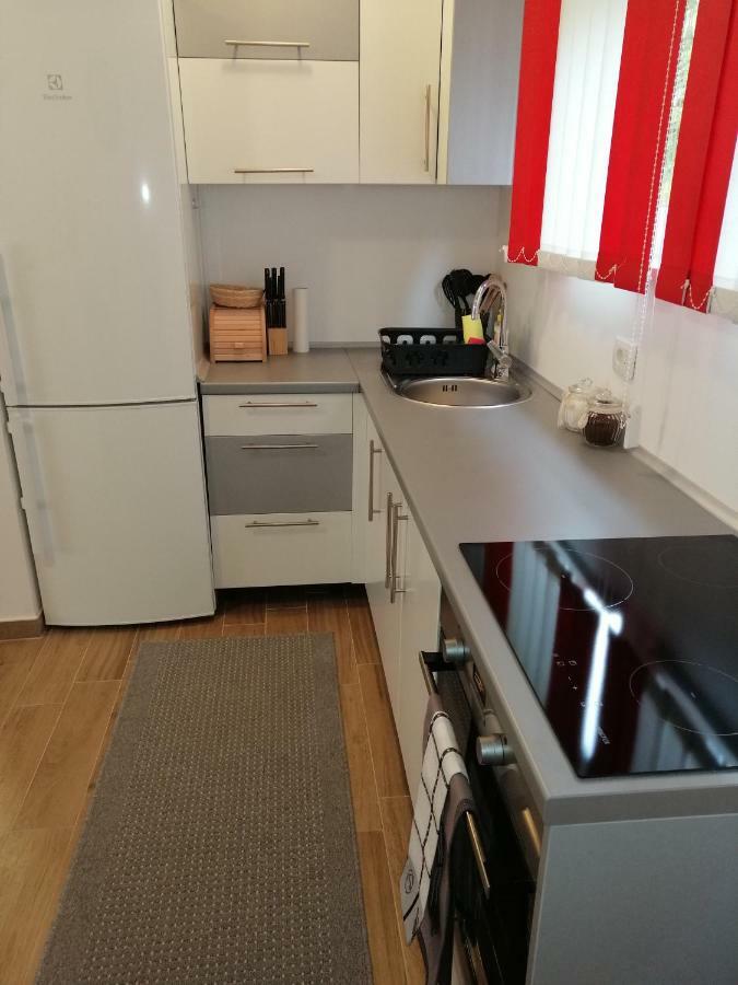 Cosy Apartment Road A6 Fuzine Exterior photo